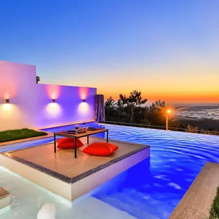 Uezuemlue 1 Bedroom Secluded With Private Pool Hot Tub Kalkan