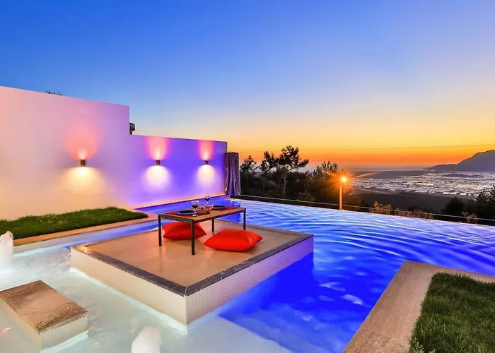 Uezuemlue 1 Bedroom Secluded With Private Pool Hot Tub Kalkan