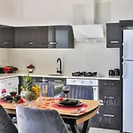 Uezuemlue 1 Bedroom Secluded With Private Pool Hot Tub Villa Kalkan