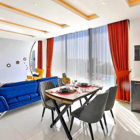 Uezuemlue 1 Bedroom Secluded With Private Pool Hot Tub Вилла Калкан