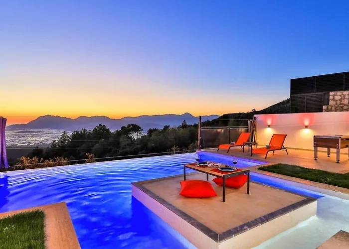 Uezuemlue 1 Bedroom Secluded With Private Pool Hot Tub Kalkan